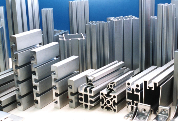 工業(yè)鋁型材為什么能逐漸代替鋼鐵型材

