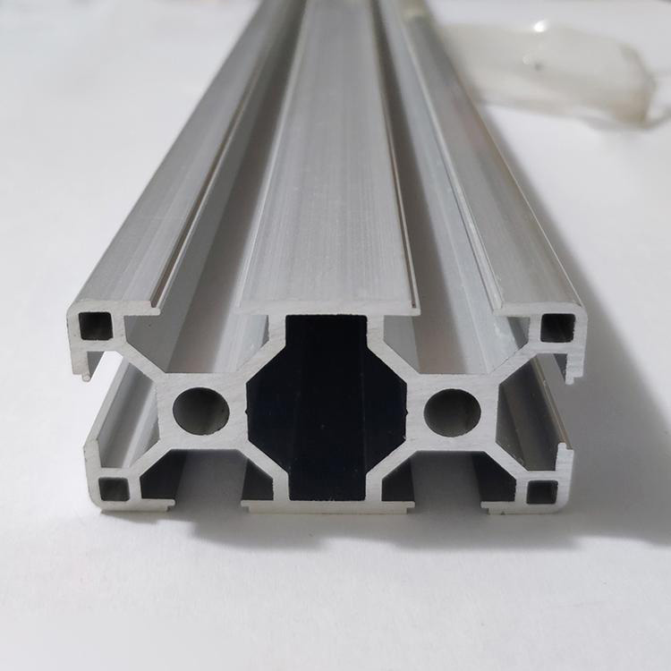 工業(yè)鋁型材如何進(jìn)行精加工
