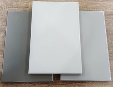 什么是金屬鋁板？
